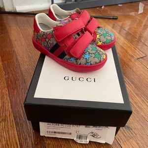Gucci Stars Sneakers